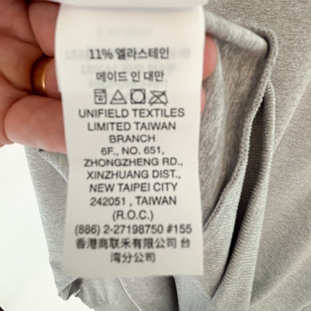 Vuori Women’s Grey Pullover, Brand New, Size L - Picture 5 of 6